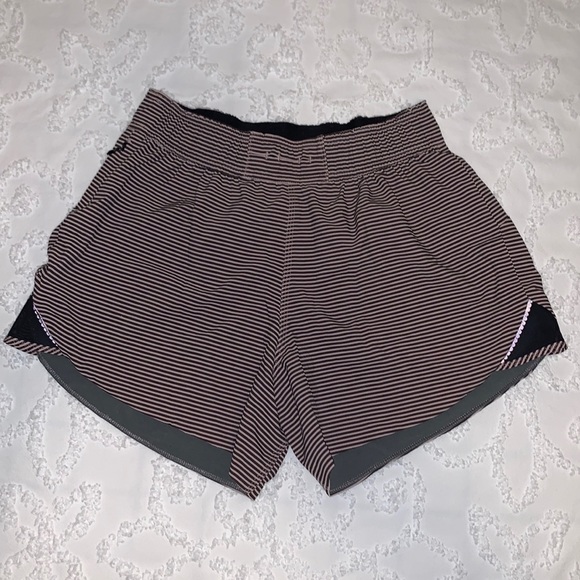 lululemon athletica Pants - LULULEMON REVERSIBLE SHORTS